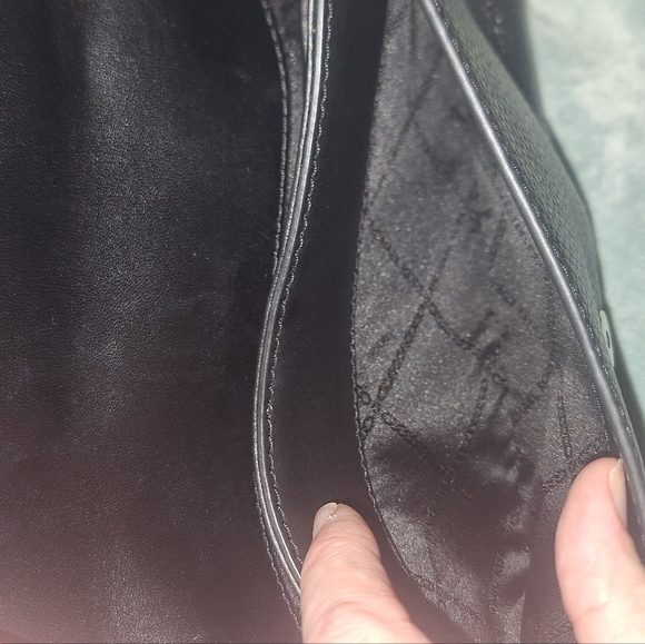 Michael Kors Black Leather Crossbody Bag - Picture 5 of 13